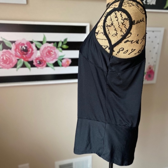 XL Workout Tank - Picture 5 of 6